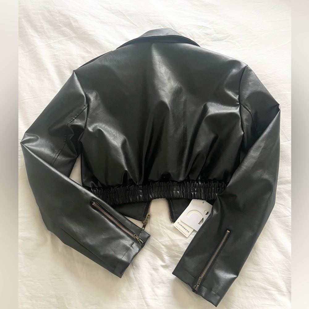 Commense Crop Faux Leather Jacket - Picture 4 of 5